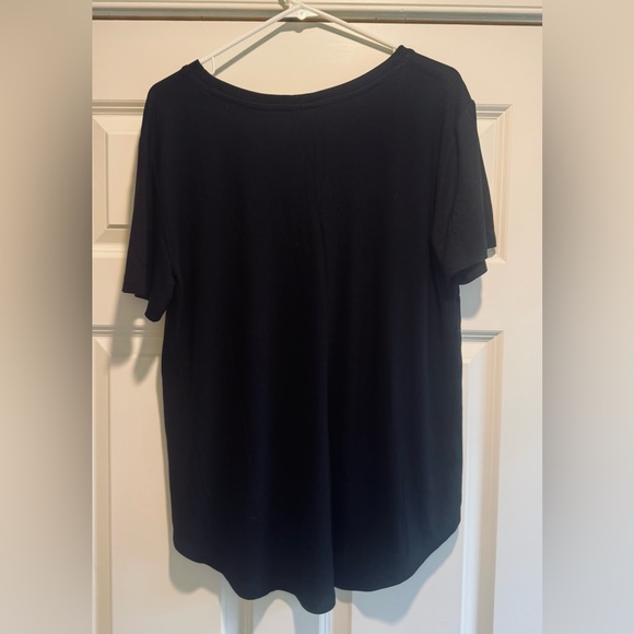 **NWT** Soma SS COOL NIGHTS AND DAYS POCKET TEE - Picture 3 of 4